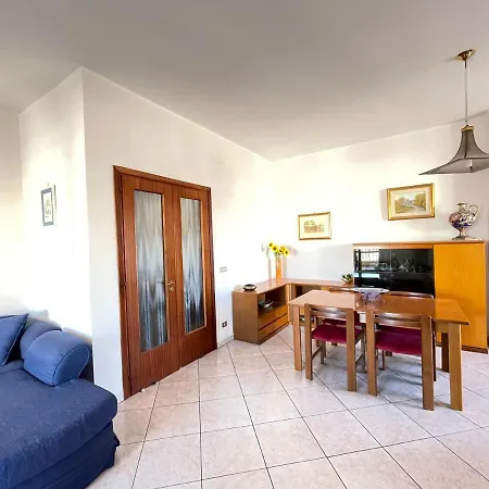 Chanel Sul Mare Apartment *