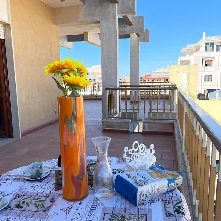 Chanel Sul Mare Apartment